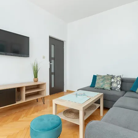 Stylowe W Centrum Gdyni I Blisko Plazy By Renters