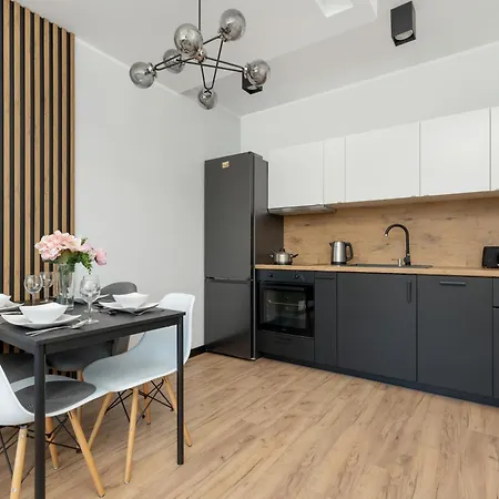 Stylowe W Centrum Gdyni I Blisko Plazy By Renters *