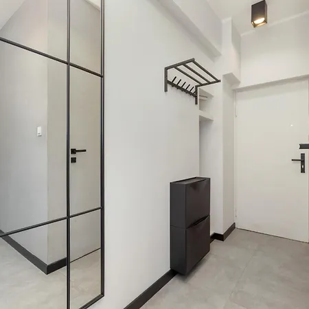 Apartment Stylowe W Centrum Gdyni I Blisko Plazy By Renters Gdynia