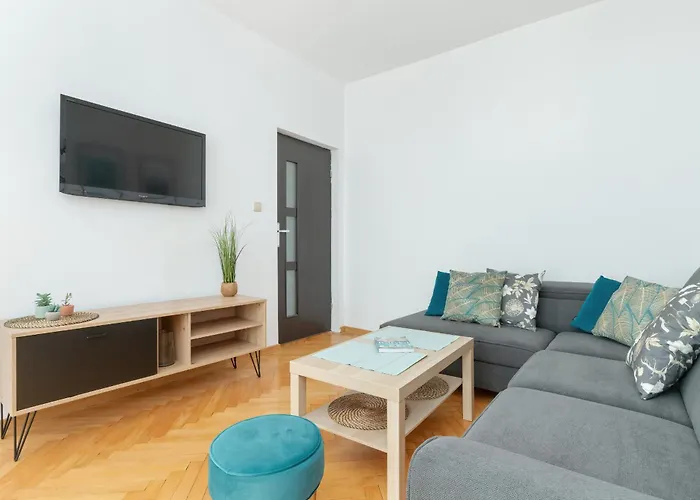 Stylowe W Centrum Gdyni I Blisko Plaży By Renters